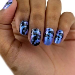 Sold- Color Street Bats Amore Nail Strips, New in Package